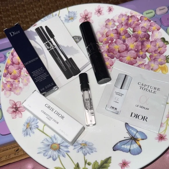 Dior Makeup Set with White and Black Accents - Picture 3 of 8